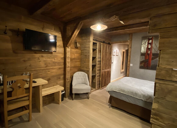 Upper room space