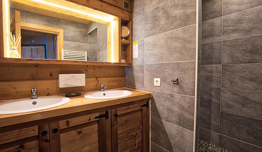 Salle De Bain Triple 1